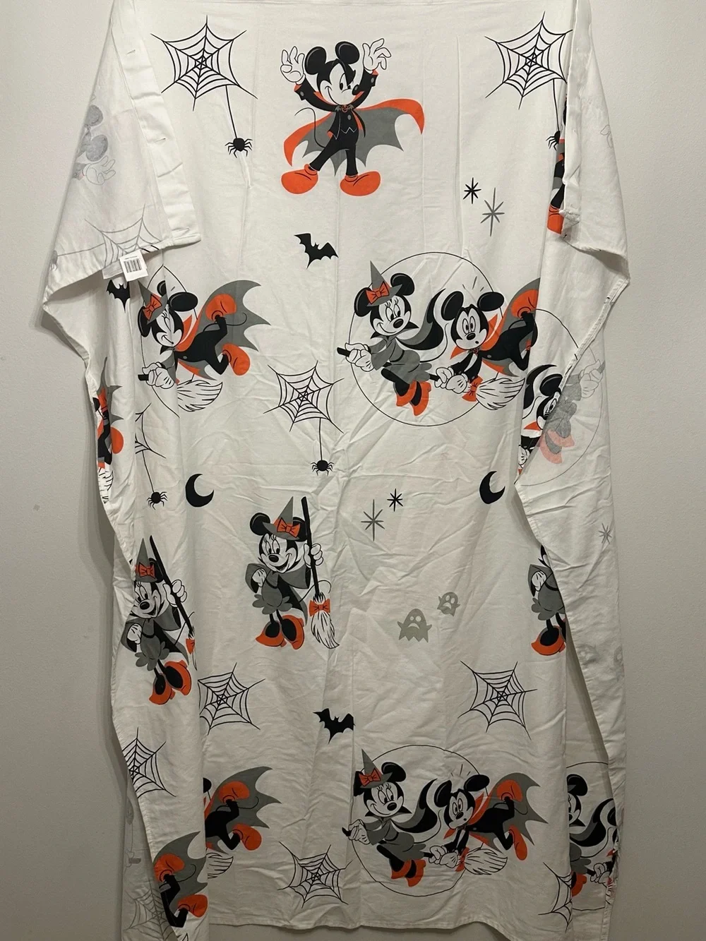 Disney Halloween Mickey & Minnie bathroom shower curtain and accessories